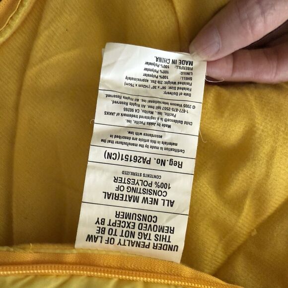 Vintage Y2K Children’s Dora the Explorer and Boots Sleeping Bag Dance Yellow EUC - Picture 7 of 8